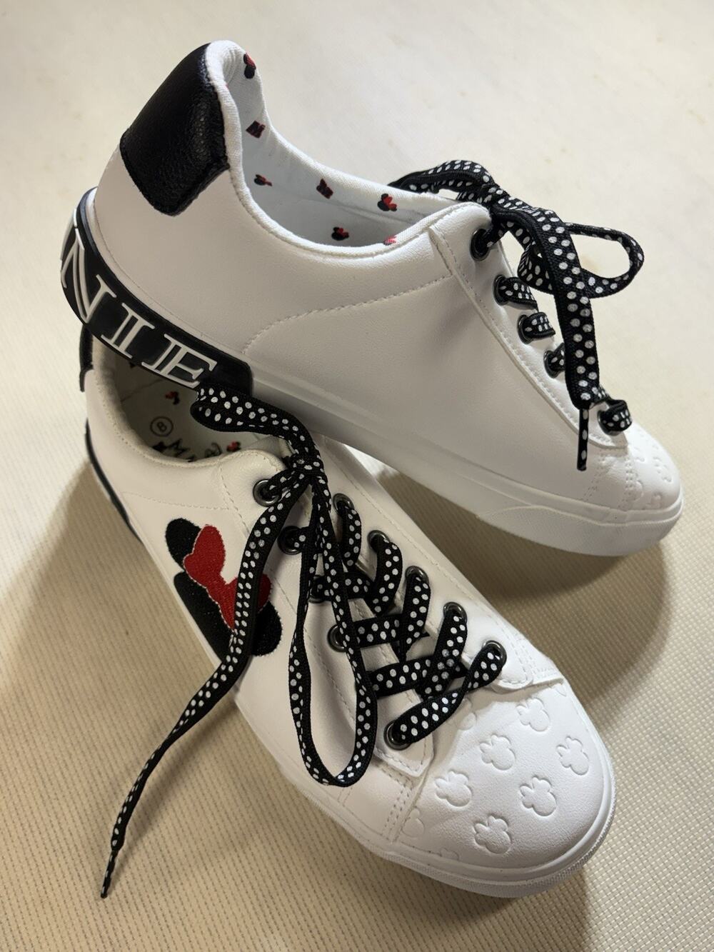 Ground Up Minnie Mouse Low Top Court Sneaker Shoes Disney Women's White Size 8